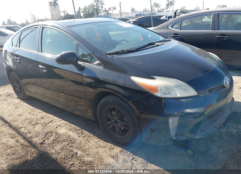 2013 TOYOTA PRIUS THREE SE VIN: JTDKN3DU2D5619037