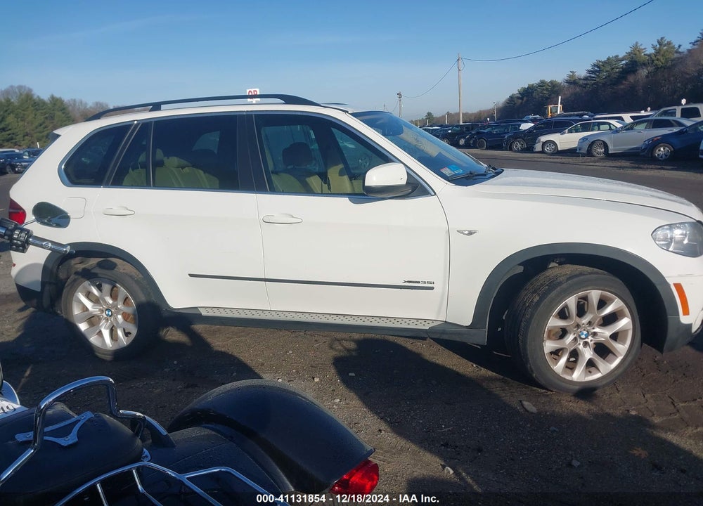 2013 BMW X5 XDRIVE35I/XDRIVE35I PREMIUM/XDRIVE35I SPORT ACTIVITY VIN: 5UXZV4C59D0G53327