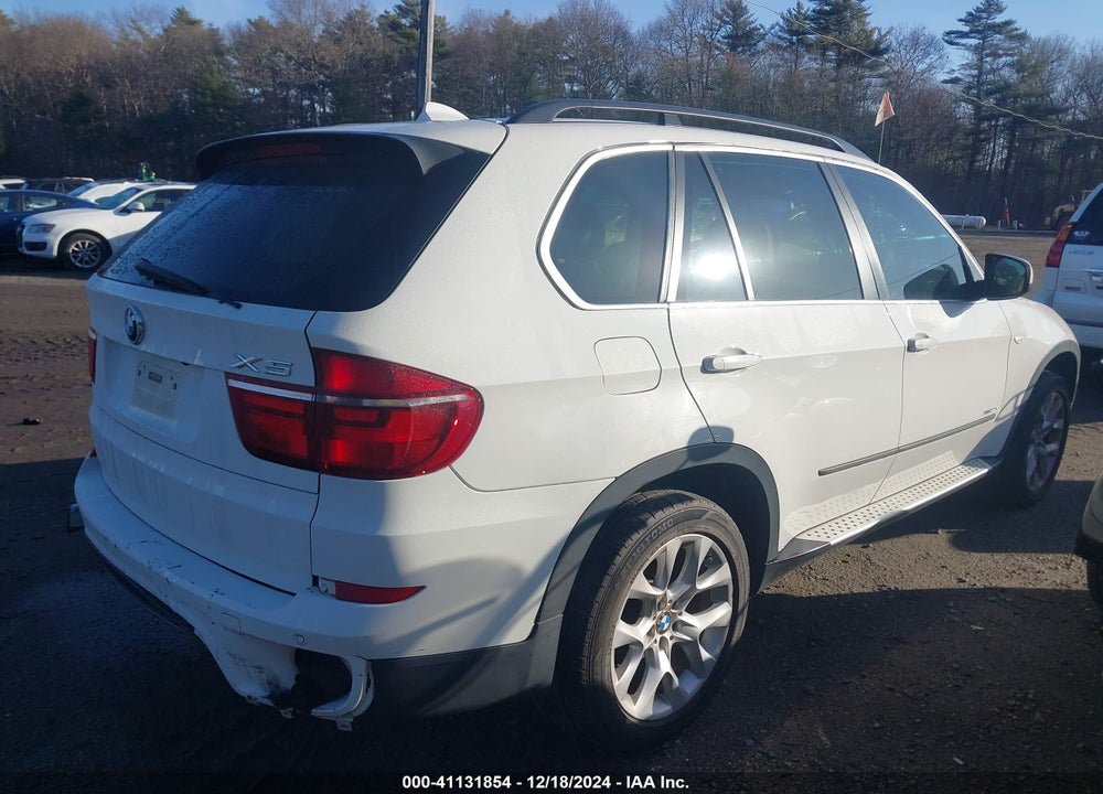 2013 BMW X5 XDRIVE35I/XDRIVE35I PREMIUM/XDRIVE35I SPORT ACTIVITY VIN: 5UXZV4C59D0G53327