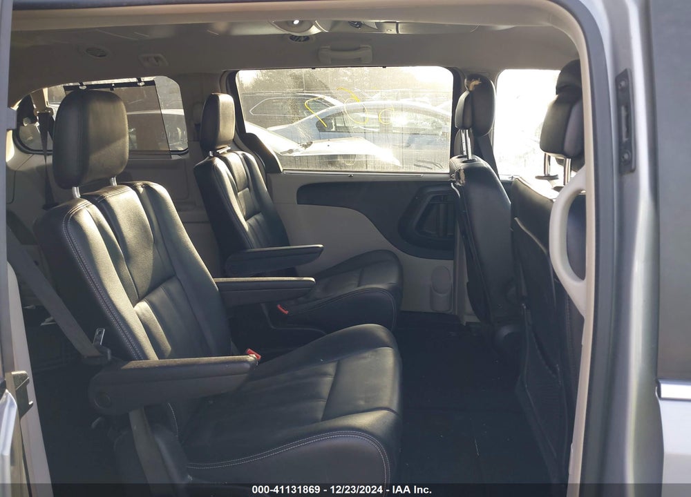 2015 CHRYSLER TOWN & COUNTRY TOURING VIN: 2C4RC1BG8FR602237