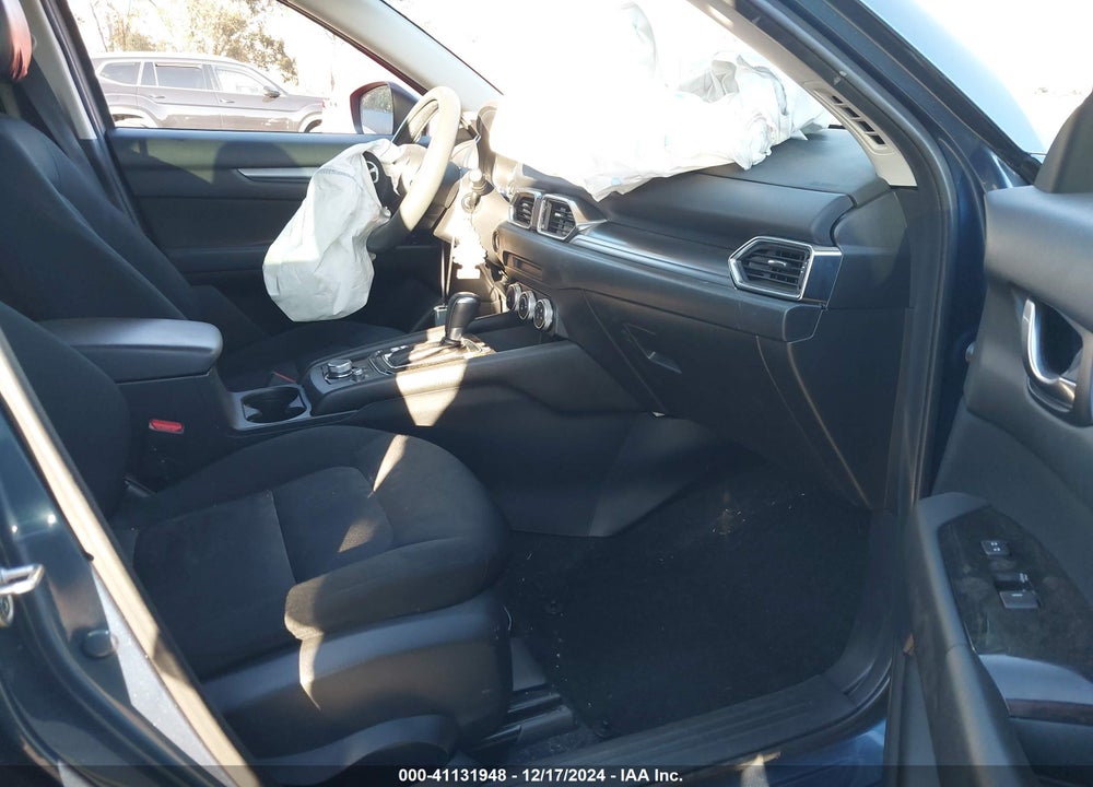 2022 MAZDA CX-5 2.5 S VIN: JM3KFBAMXN1579107