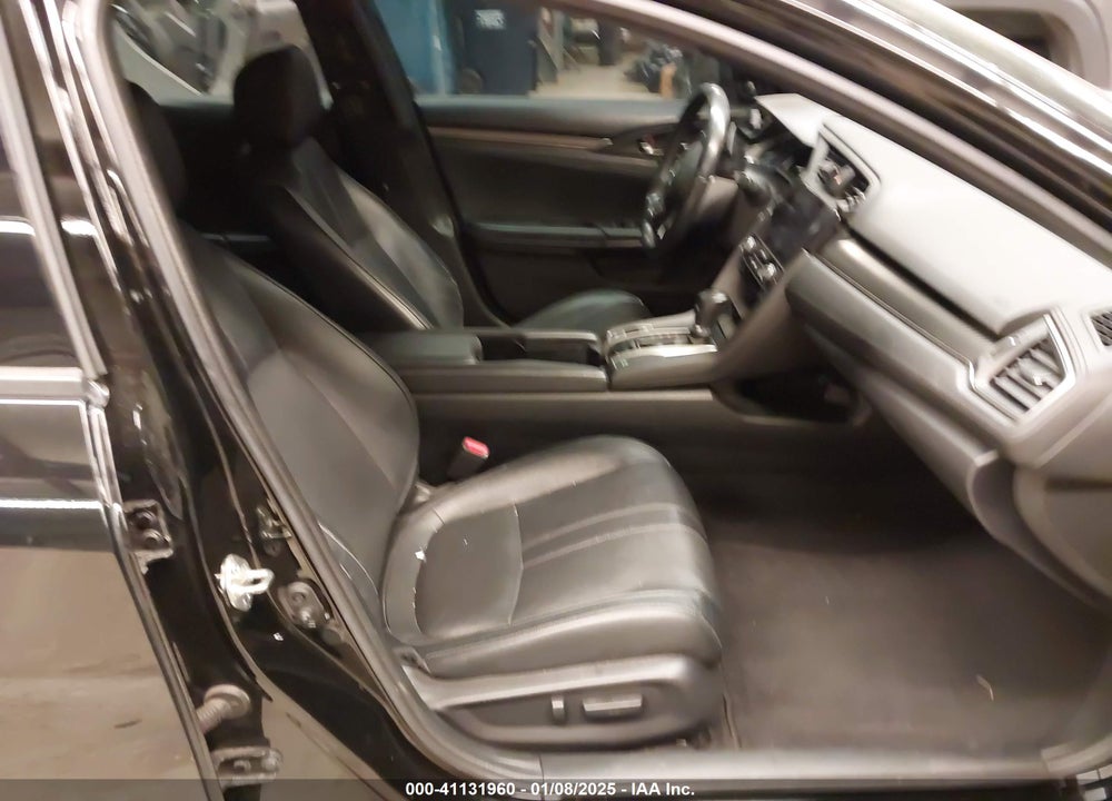 2017 HONDA CIVIC SPORT TOURING VIN: SHHFK7H90HU415279