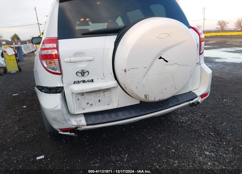 2011 TOYOTA RAV4 VIN: 2T3BF4DV6BW117178