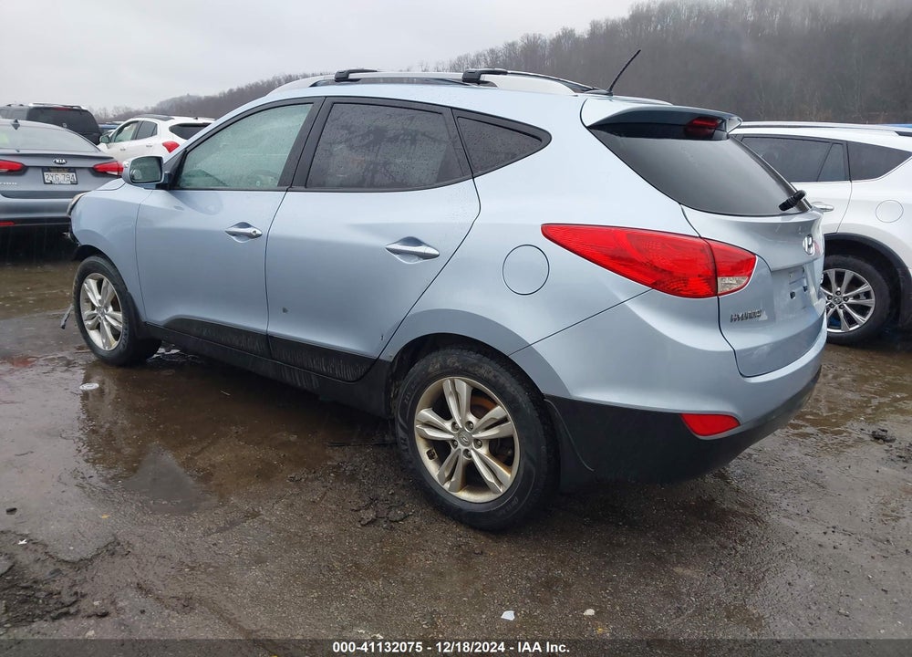 2013 HYUNDAI TUCSON GLS VIN: KM8JUCAC9DU639278