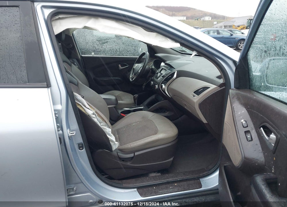 2013 HYUNDAI TUCSON GLS VIN: KM8JUCAC9DU639278