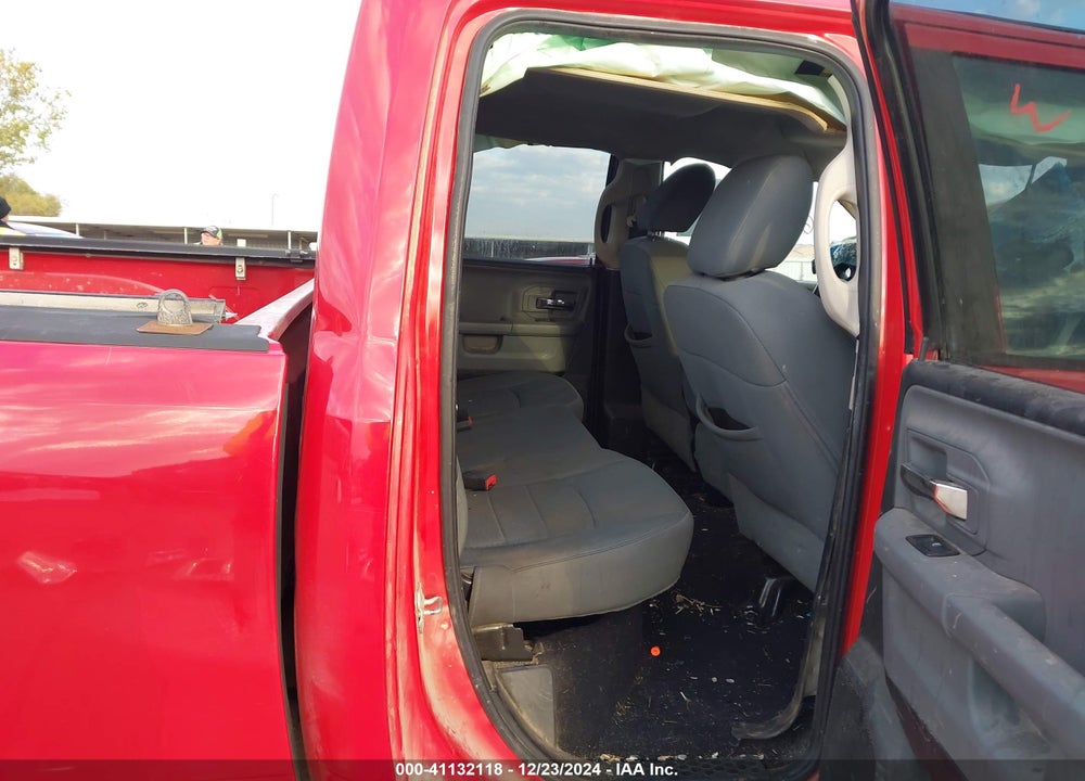 2013 RAM 1500 SLT VIN: 1C6RR6GG4DS513661