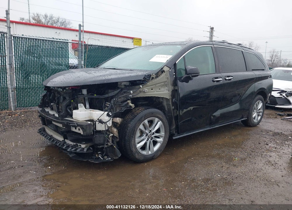 2022 TOYOTA SIENNA XLE VIN: 5TDJRKEC0NS089436
