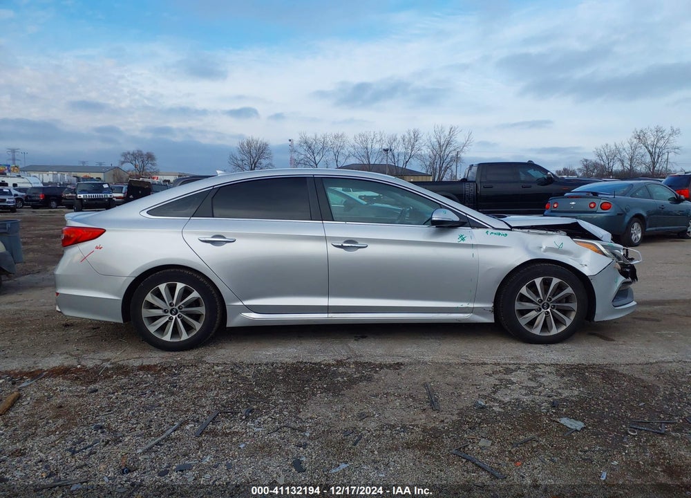 2016 HYUNDAI SONATA VIN: 5NPE34AF7GH376229