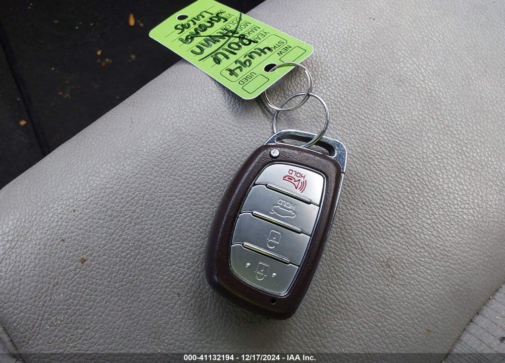 2016 HYUNDAI SONATA VIN: 5NPE34AF7GH376229