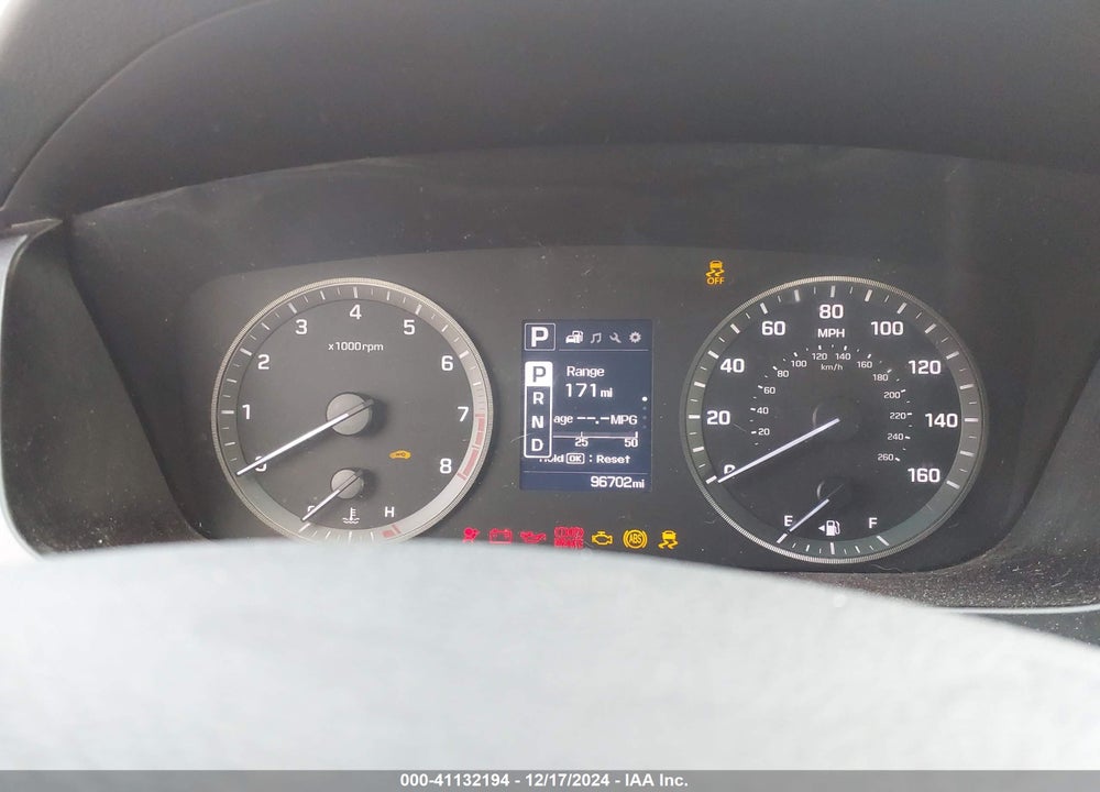 2016 HYUNDAI SONATA VIN: 5NPE34AF7GH376229