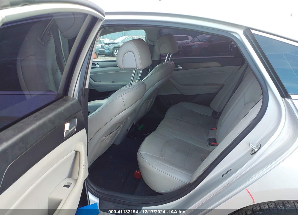 2016 HYUNDAI SONATA VIN: 5NPE34AF7GH376229