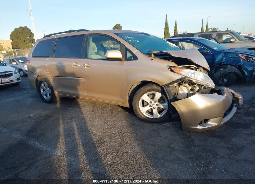 2012 TOYOTA SIENNA LE V6 8 PASSENGER VIN: 5TDKK3DC3CS270009
