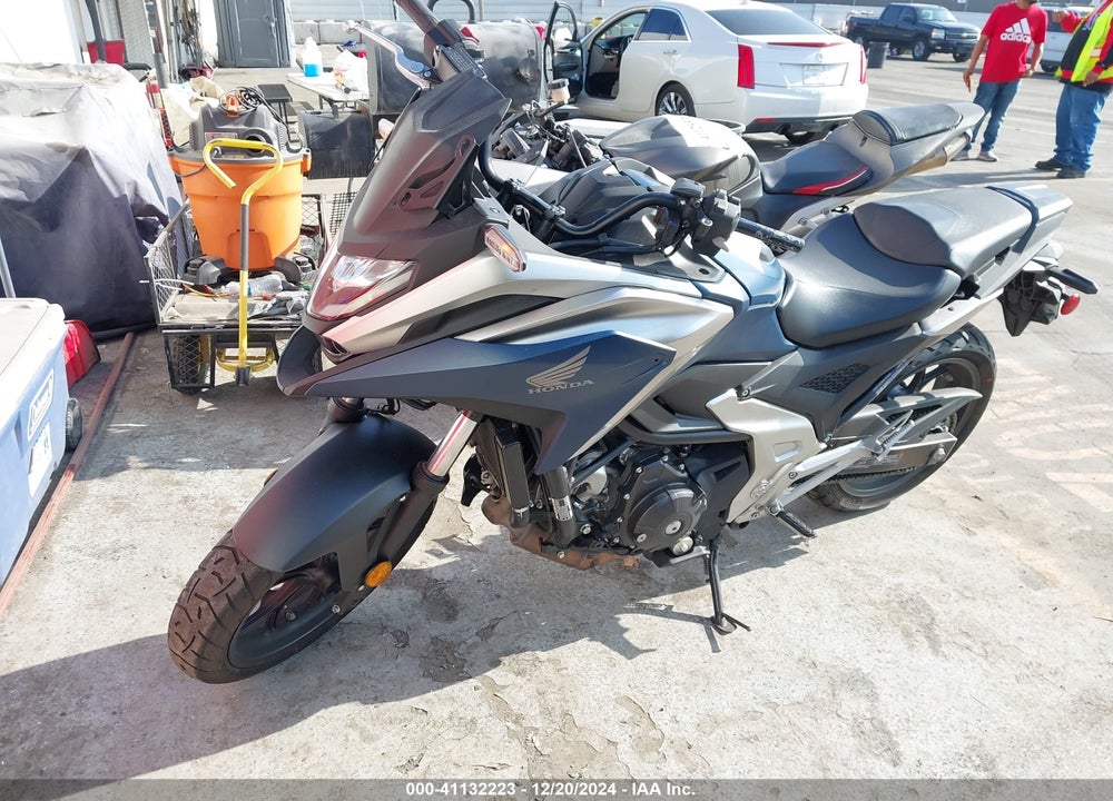2024 HONDA NC750 XD VIN: JH2RH091XRK300276