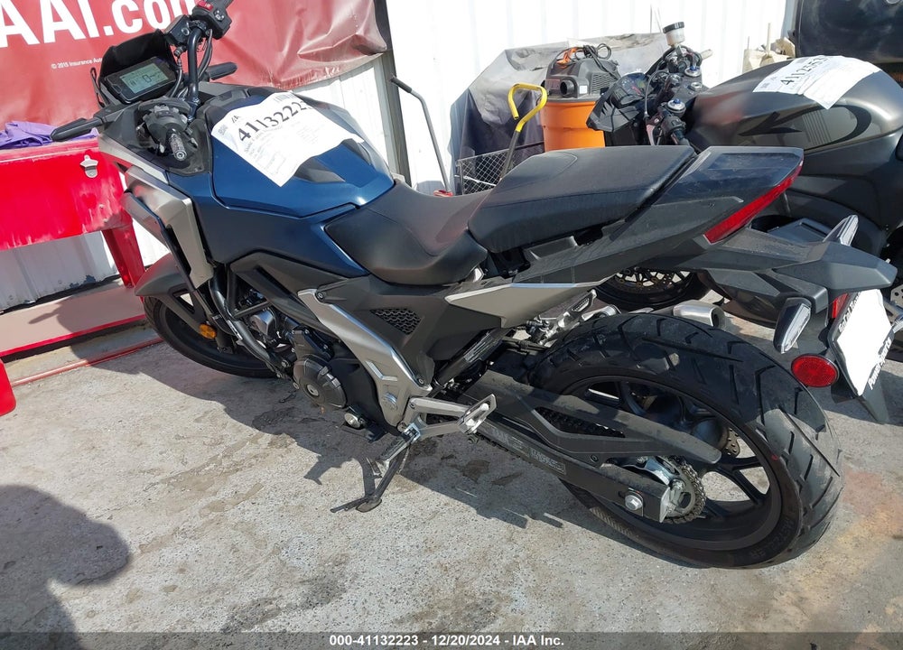 2024 HONDA NC750 XD VIN: JH2RH091XRK300276
