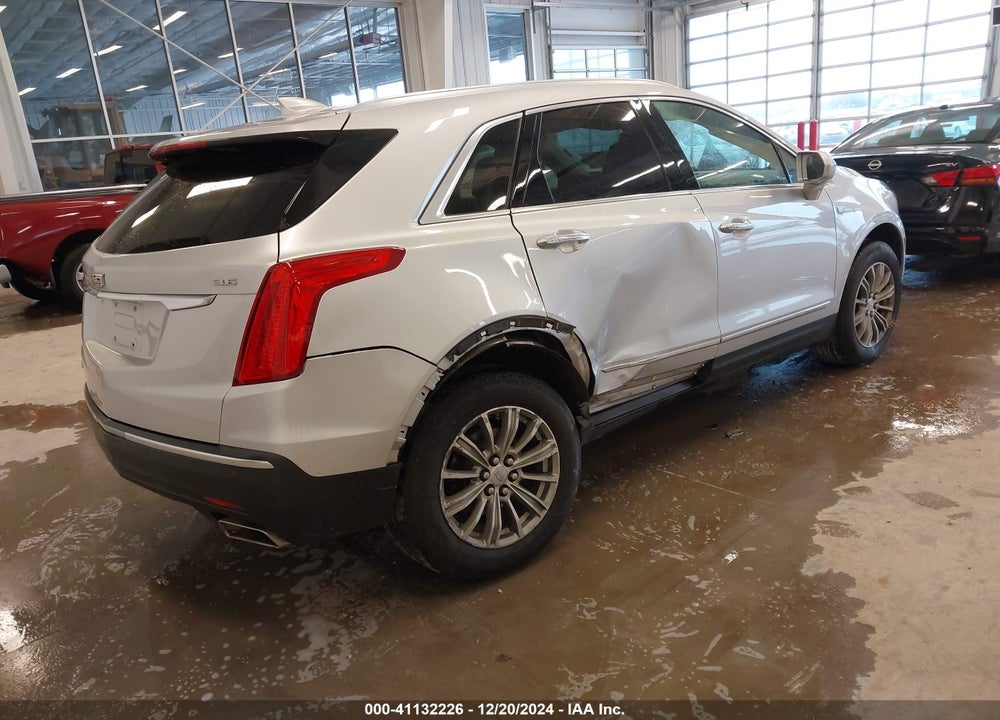2018 CADILLAC XT5 LUXURY VIN: 1GYKNDRS7JZ167355