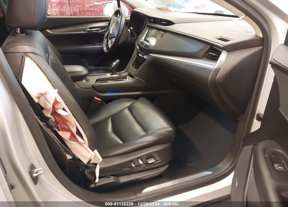 2018 CADILLAC XT5 LUXURY VIN: 1GYKNDRS7JZ167355