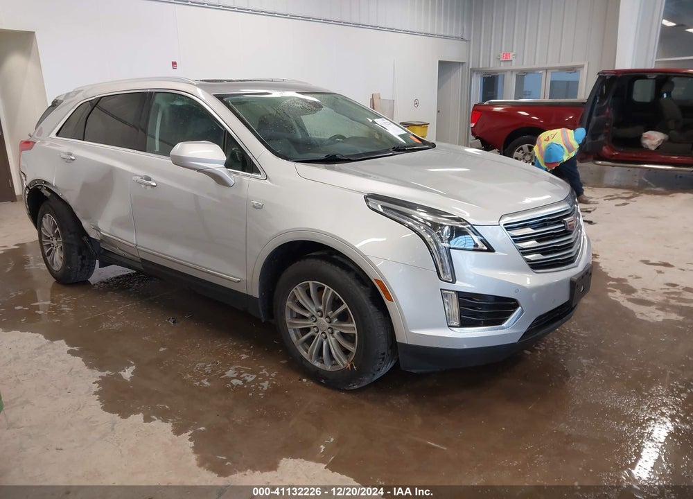 2018 CADILLAC XT5 LUXURY VIN: 1GYKNDRS7JZ167355