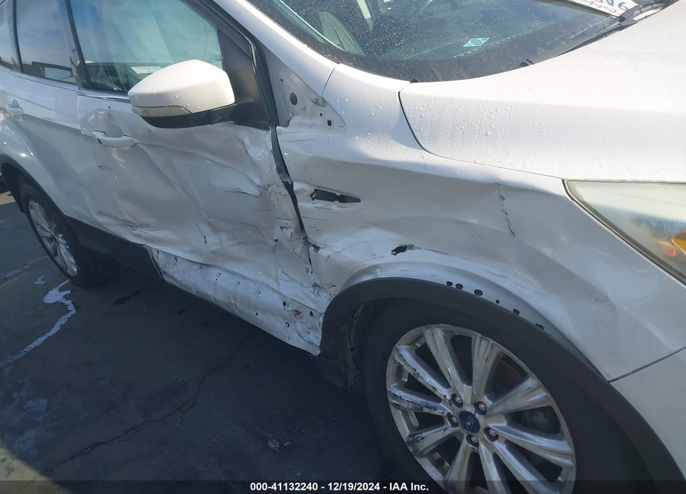 2017 FORD ESCAPE TITANIUM VIN: 1FMCU0JD7HUC88280