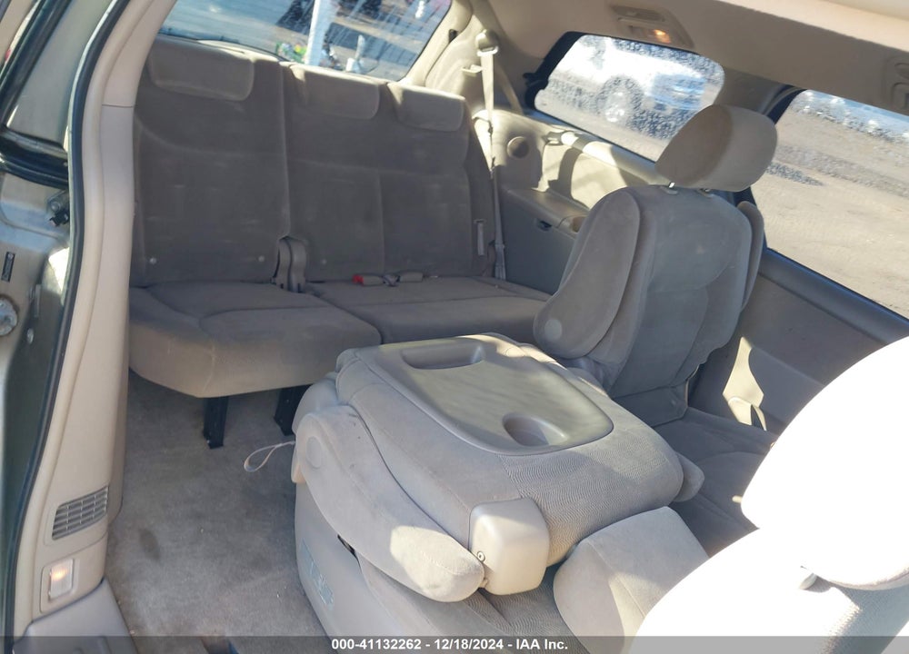 2006 TOYOTA SIENNA XLE VIN: 5TDZA22C26S421196