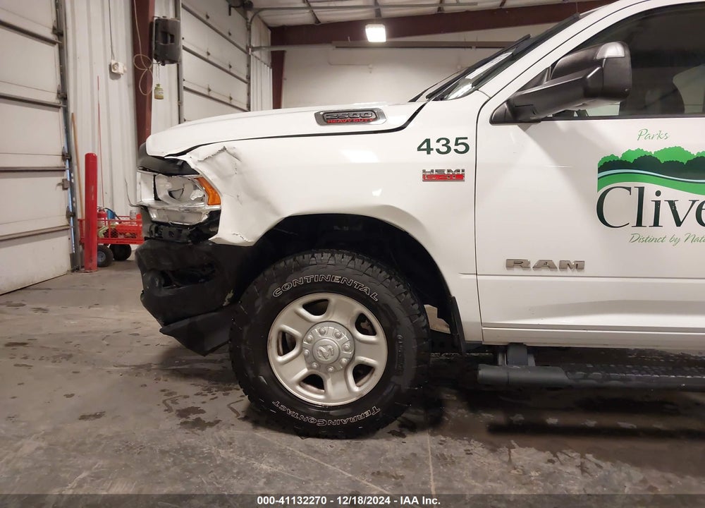 2019 RAM 2500 VIN: 3C7WR4AJXKG555974