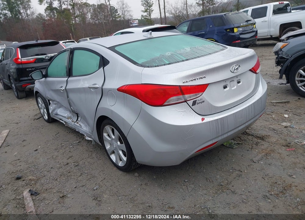2013 HYUNDAI ELANTRA VIN: KMHDH4AE9DU780750