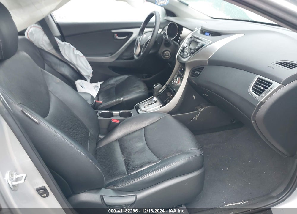 2013 HYUNDAI ELANTRA VIN: KMHDH4AE9DU780750