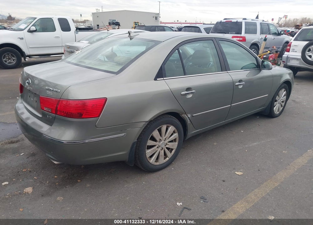 2009 HYUNDAI SONATA LIMITED V6 VIN: 5NPEU46F79H497531