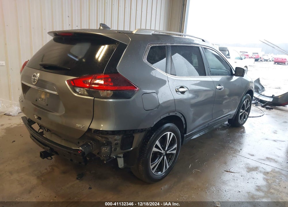 2019 NISSAN ROGUE SV VIN: JN8AT2MT6KW504908