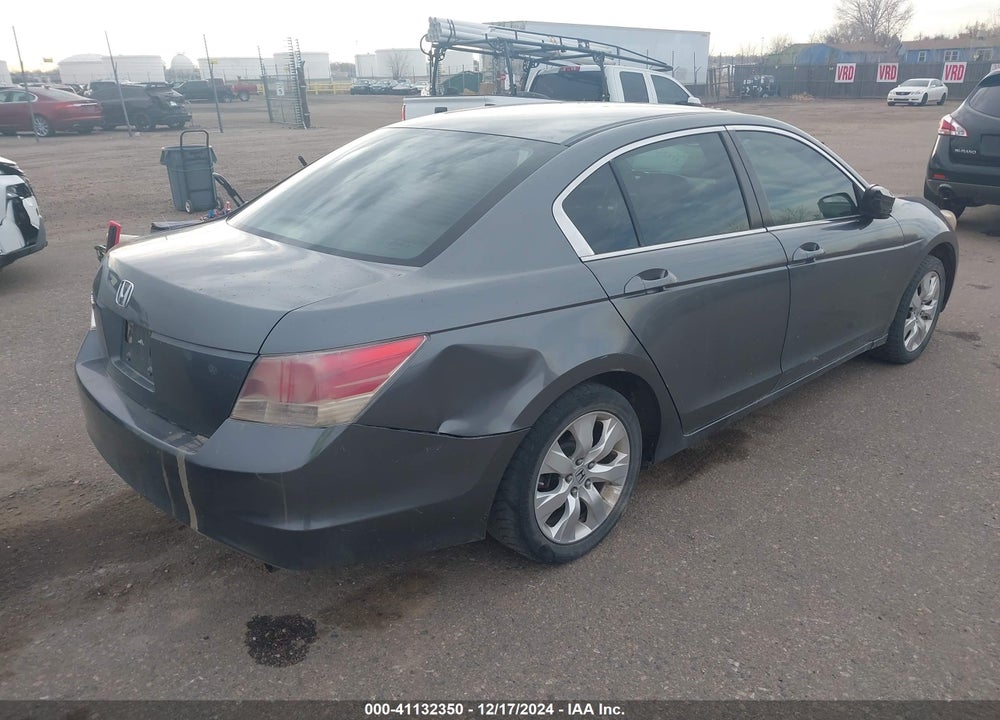2008 HONDA ACCORD 2.4 EX VIN: JHMCP26718C021831