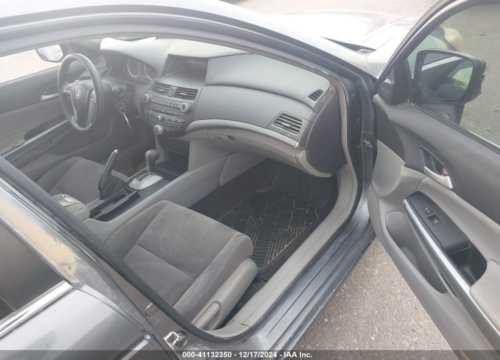 2008 HONDA ACCORD 2.4 EX VIN: JHMCP26718C021831