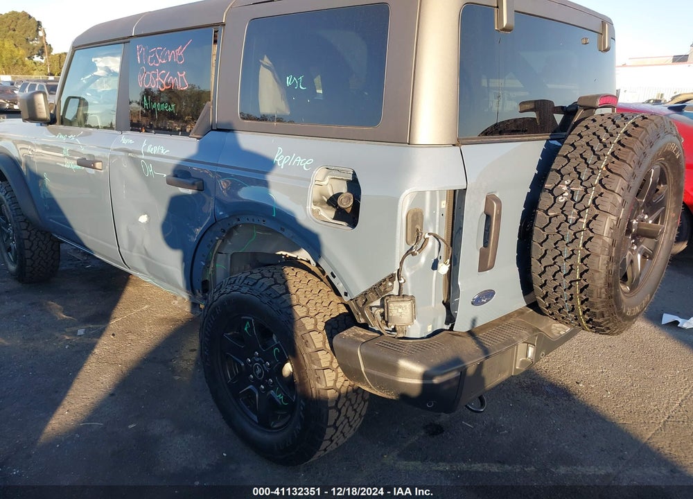 2024 FORD BRONCO BLACK DIAMOND VIN: 1FMEE1BP2RLA06476