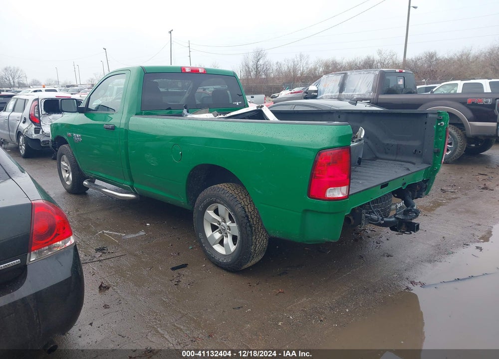 2019 RAM 1500 CLASSIC TRADESMAN 4X4 8' BOX VIN: 3C6JR7DT8KG506785