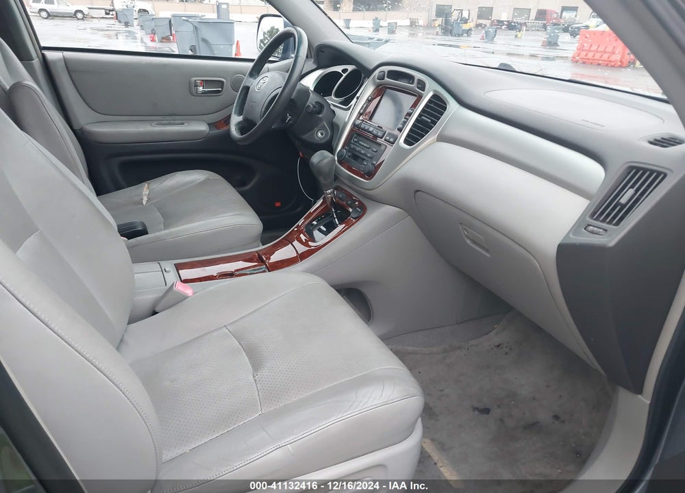 2006 TOYOTA HIGHLANDER HYBRID LIMITED V6 VIN: JTEEW21A760030284