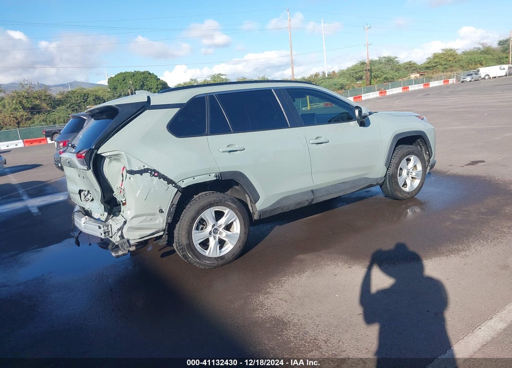 2021 TOYOTA RAV4 VIN: JTMW1RFV3MD074381