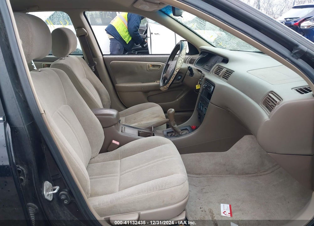 2001 TOYOTA CAMRY CE VIN: 4T1BG22K41U119741