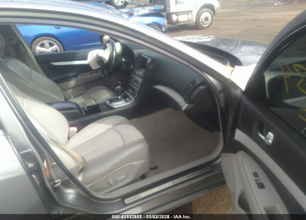 2009 INFINITI G37X VIN: JNKCV61F79M359547