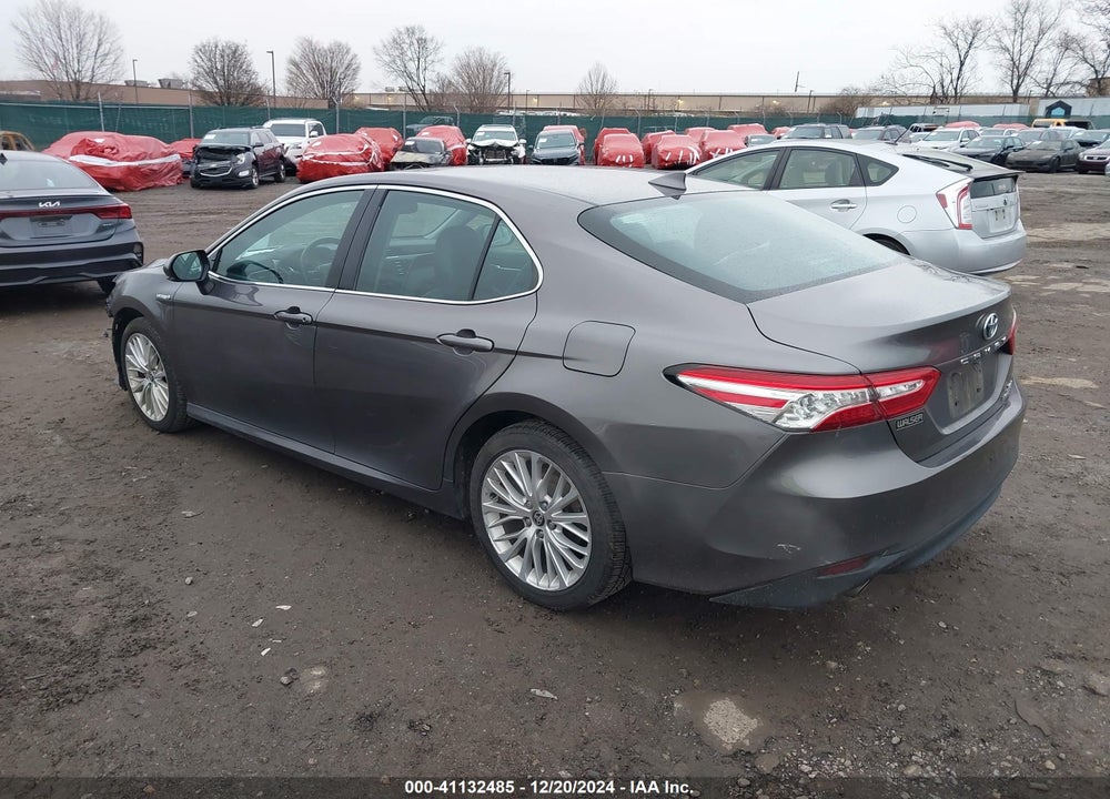 2020 TOYOTA CAMRY XLE HYBRID VIN: 4T1F31AK6LU539187