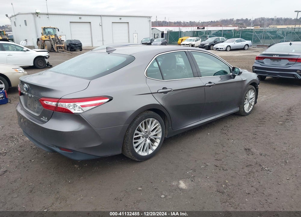 2020 TOYOTA CAMRY XLE HYBRID VIN: 4T1F31AK6LU539187