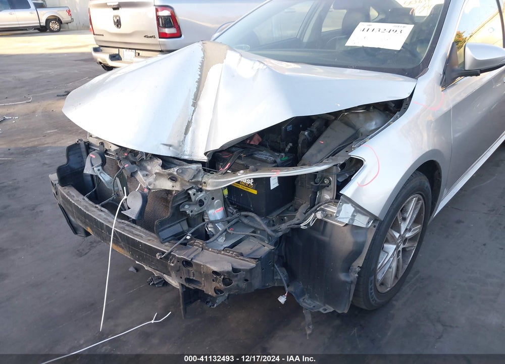 2015 TOYOTA AVALON XLE VIN: 4T1BK1EB4FU158146