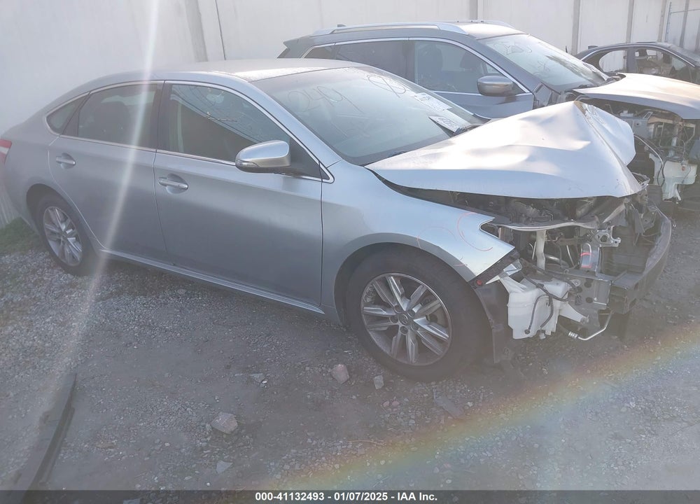 2015 TOYOTA AVALON XLE VIN: 4T1BK1EB4FU158146