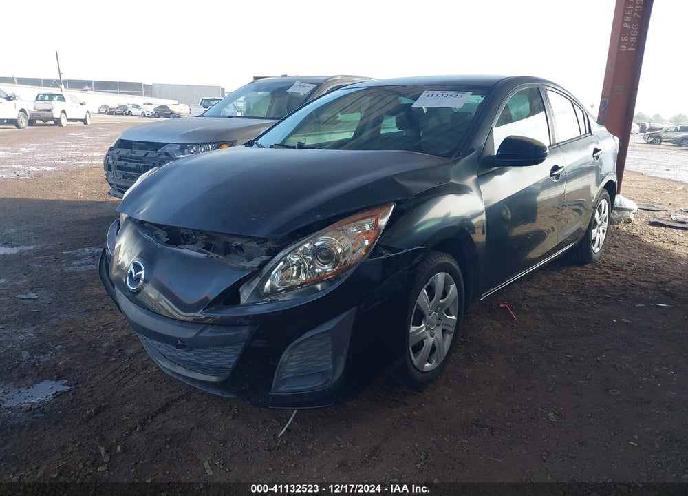 2011 MAZDA 3 I SPORT VIN: JM1BL1UG2B1370716