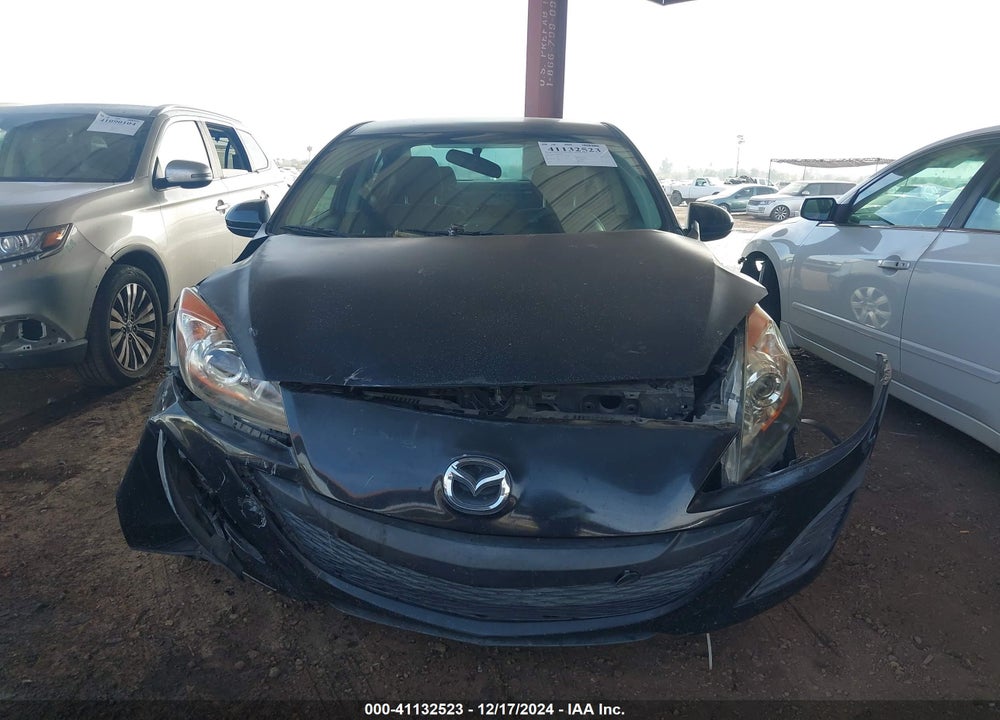 2011 MAZDA 3 I SPORT VIN: JM1BL1UG2B1370716