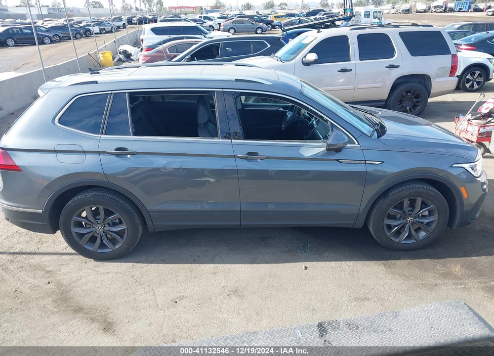 2023 VOLKSWAGEN TIGUAN VIN: 3VVNB7AX7PM135327