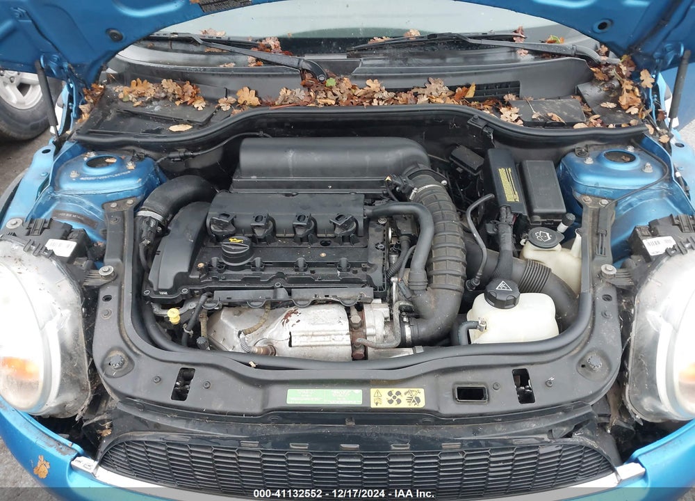 2007 MINI COOPER S VIN: WMWMF73557TL86792