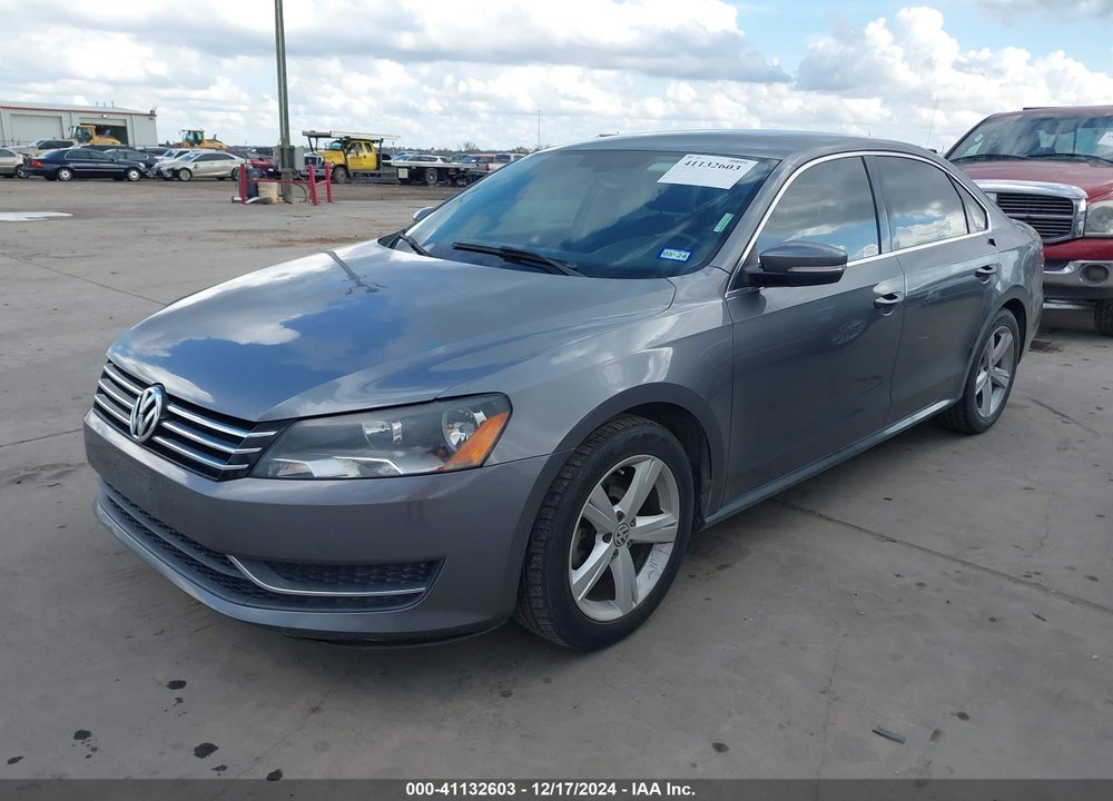 2014 VOLKSWAGEN PASSAT 1.8T SE VIN: 1VWBS7A37EC115850