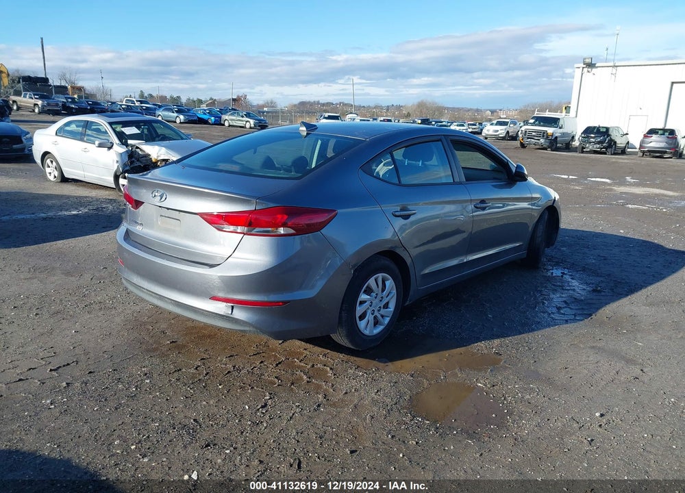 2018 HYUNDAI ELANTRA SE VIN: 5NPD74LF5JH397035