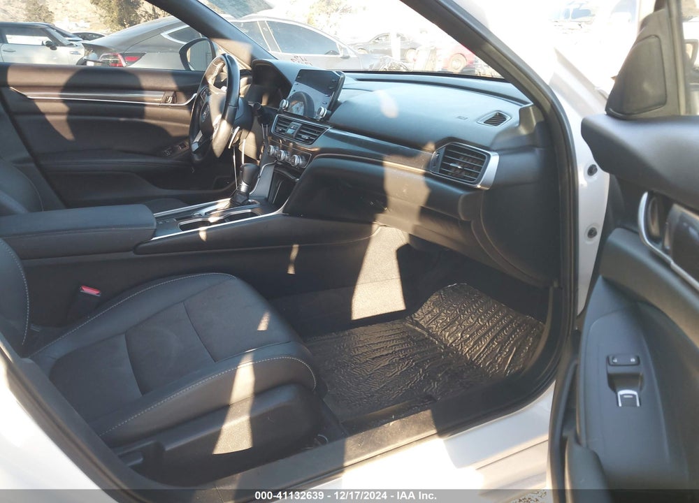 2020 HONDA ACCORD VIN: 1HGCV1F35LA133732