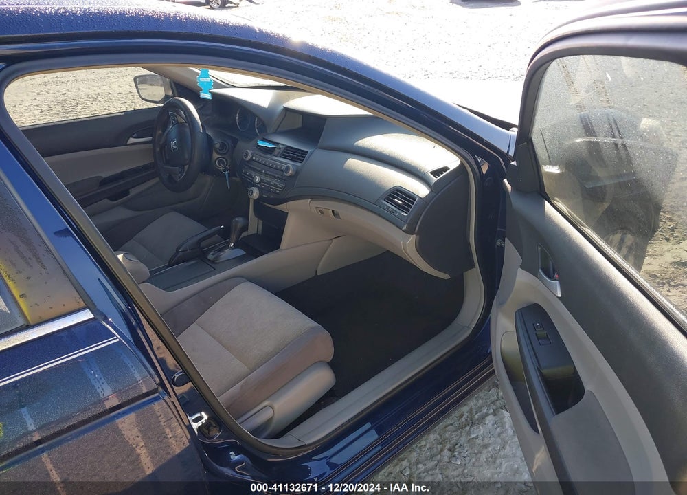 2008 HONDA ACCORD 2.4 LX VIN: 1HGCP26308A121480