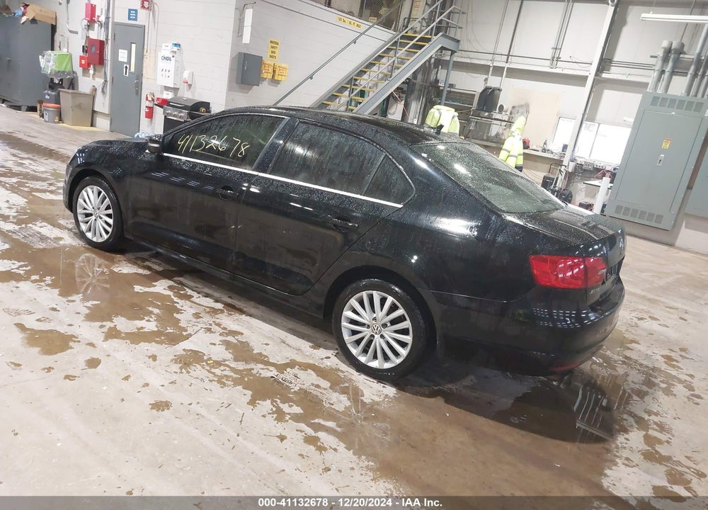 2014 VOLKSWAGEN JETTA 2.0L TDI VIN: 3VWLL7AJXEM331058