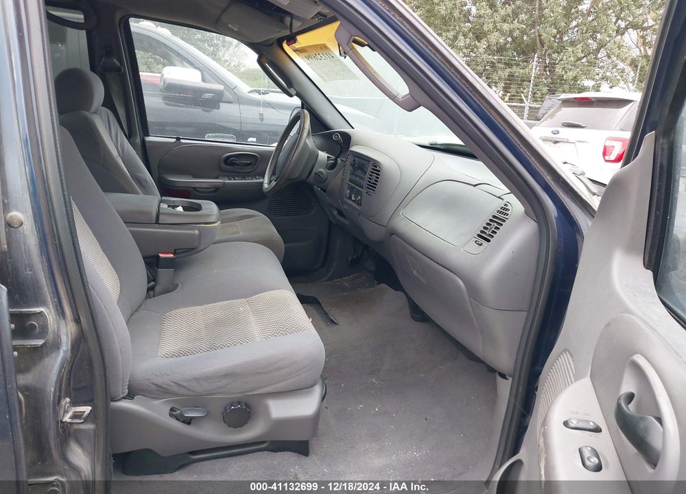 2003 FORD F-150 LARIAT/XLT VIN: 1FTRW07603KD84936